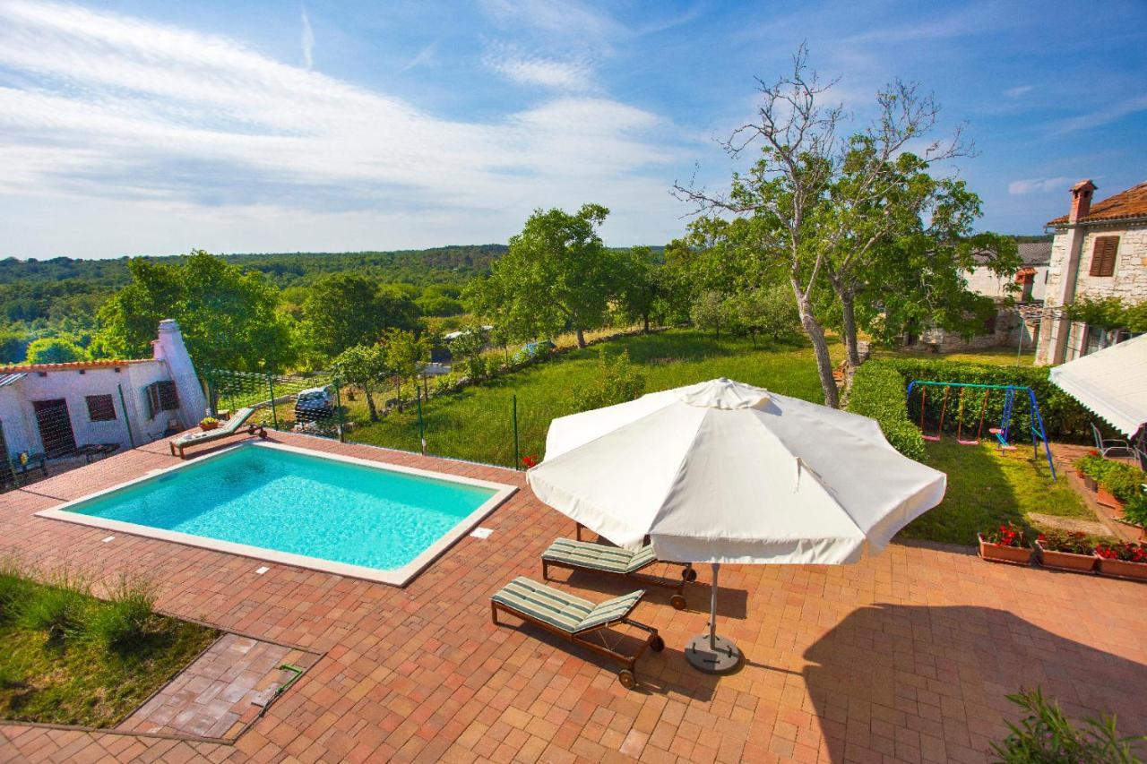 Holiday Home Elvis, Village Kujici Hreljici Экстерьер фото