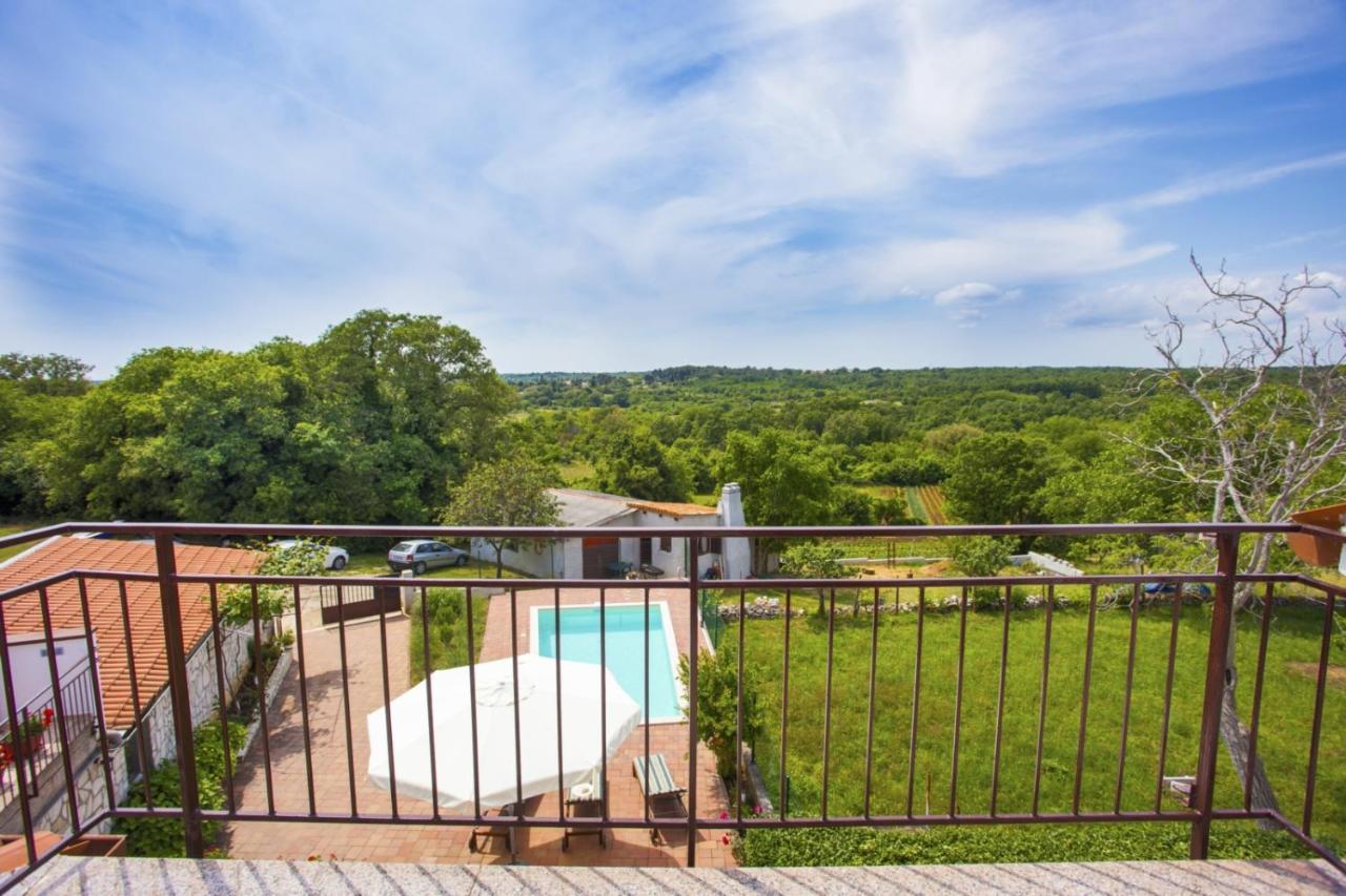 Holiday Home Elvis, Village Kujici Hreljici Экстерьер фото