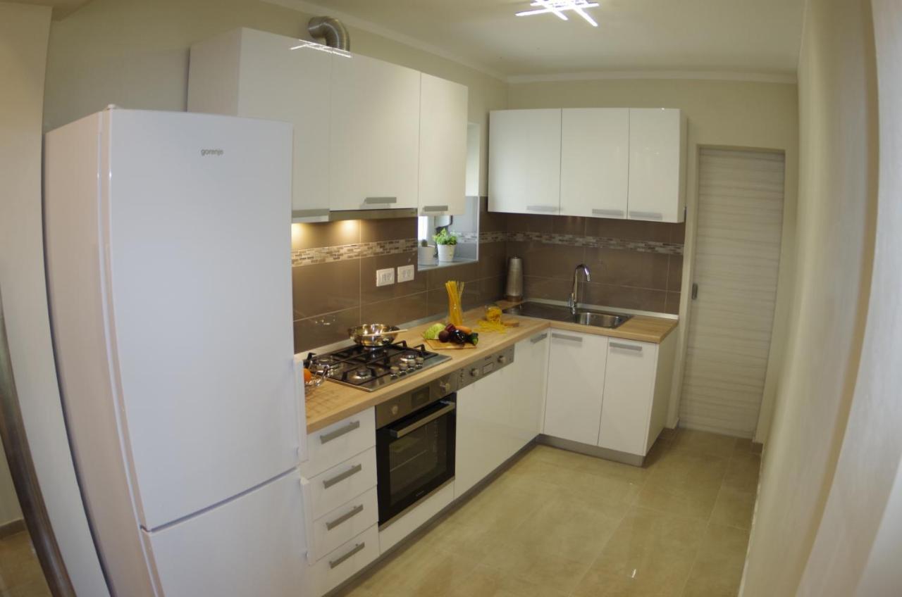Holiday Home Elvis, Village Kujici Hreljici Экстерьер фото
